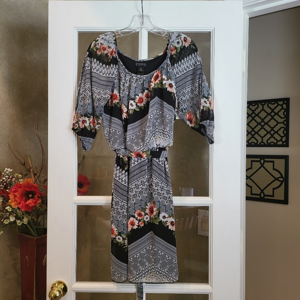 Enfocus Studio - Cute Dress!